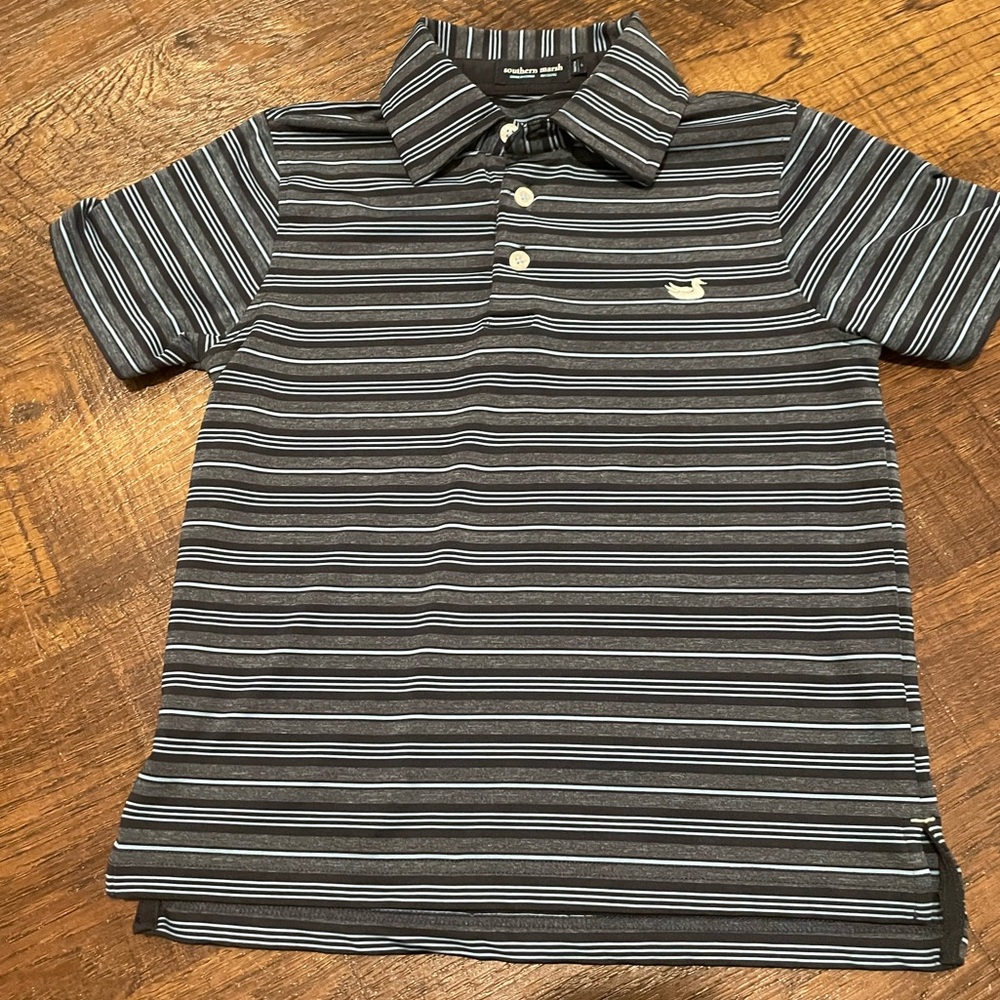 Boys polo ( SOUTHERN MARSH ) size youth small